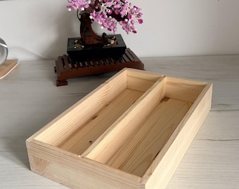 Small Wooden 2 Compartment Cutlery Tray Utensil Sorter | 26 x 17 x 5 cm | Sectioned Presentation Box Tidy Organiser | Natural Unpainted Wood