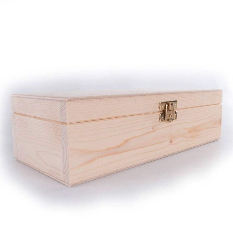 Bo/îte en bois avec couvercle coulissant Taille L28/ X W21/ X H6/ cm