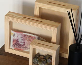 Drewniana skarbonka z przezroczystym frontem – niedokończona sosnowa skarbonka na monety i banknoty – DIY, malowana, przechylana skarbonka na datki