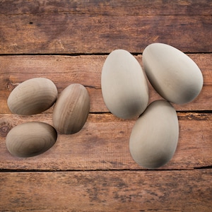 Wooden Eggs for Crafts | 3 Sizes | Natural Beech Plain Easter Decorations | Woodworking Chicken Quail Pigeon Duck Decorative Fake Egg
