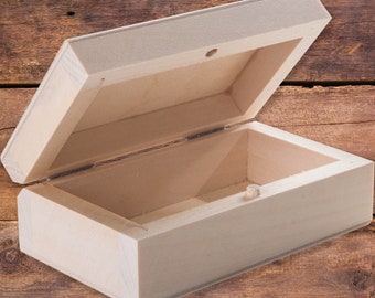 Wooden Jewellery Box | 10 x 6 x 3.7 cm | Ring Earrings Trinket Memory Gift Storage Case | Bolt Closure | Unfinished Decorative Wood