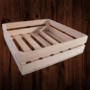 Small Square Solid Wooden Crate | 18x18x5.5 cm | Wooden Presentation Display Fruit Storage Box Gift Hamper | Untreated Decorative Wood DIY