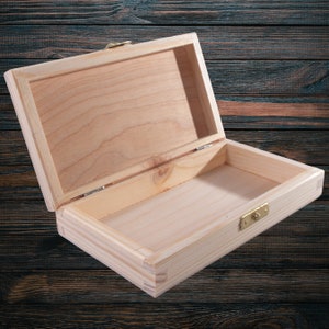 Small Shallow Wooden Box | 17.5 x 10 x 3.5 cm | Depthless Slim Rectangle Gift Case Keepsake Memory Storage Treasure Holder | Paintable Wood