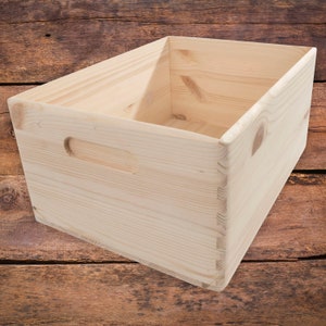 Large Plain Wooden Open Box | 33x25x15 cm | Natural Pine Display Storage Decorative Crate