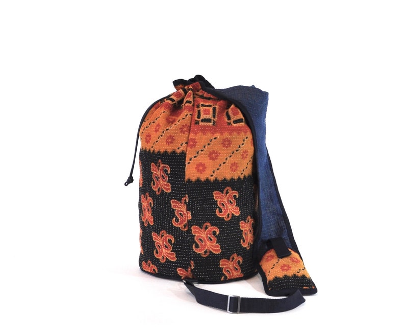 Yoga BagCrossbody Duffel Red Saffron /& Black Multi Motif