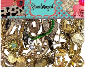 Mystery GOLD TONE Costume Jewelry Lot Vintage Wearable Craft Bulk Lb Lbs Pounds Pound Brooch Brooches Chains Necklace Earrings Grab Bag