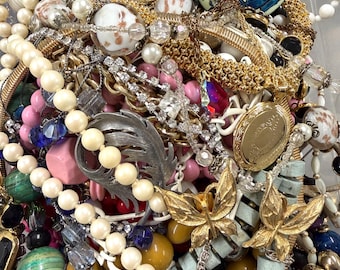 5 Pfund Vintage Schmuck Lot gebrochen verheddert Wiederverwendung Reparatur Pfund Vintage Upcycle ASMR Therapie