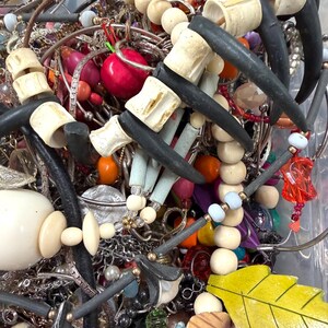 5 LBS Junk Costume Jewelry Lot Broken Tangled Repurpose Repair Pounds Vintage Upcycle ASMR Therapy Unsorted Craft Art DIY Mosaic Grab Bag image 6