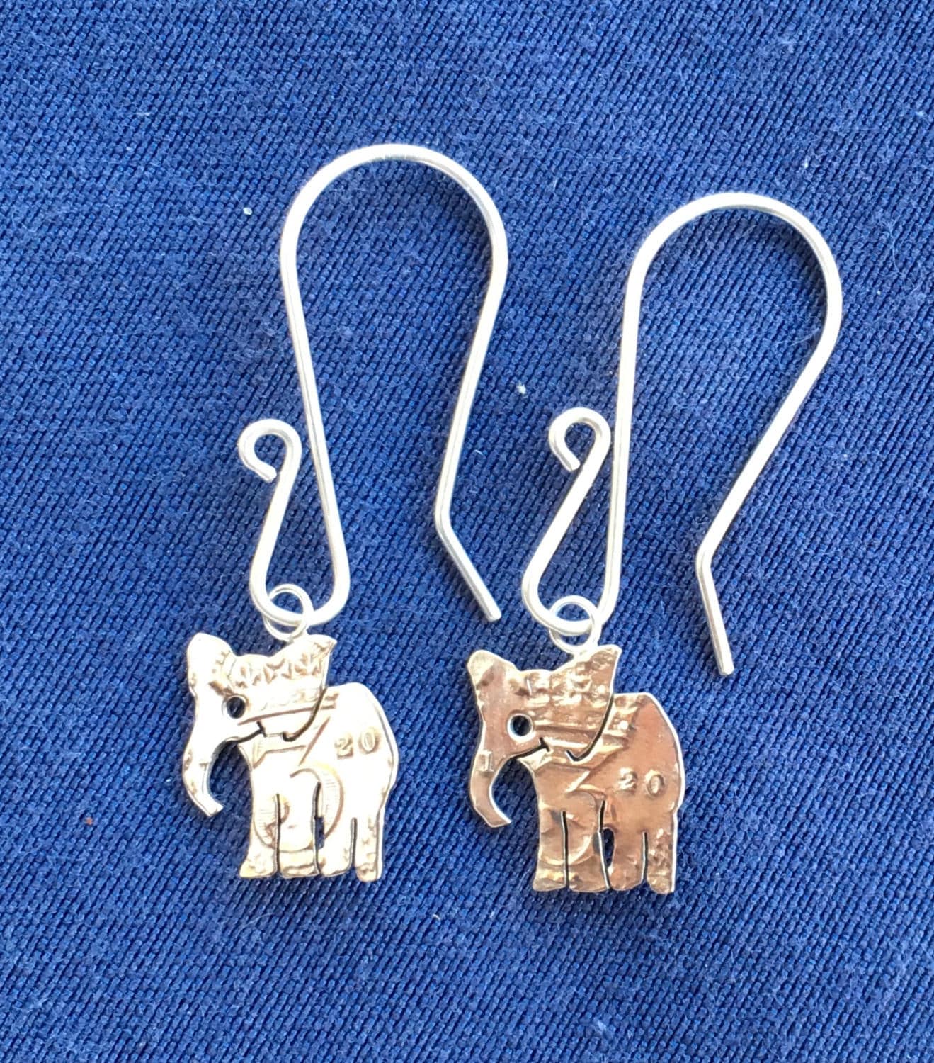 OCC Old Coin Cufflinks Colgante De Tres Epencias Irlandesas Chapado En