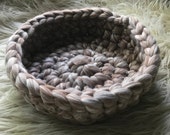 Crochet Chunky Cat Pet - Chunky Knit Pet Bed - Custom Made Merino Yarn Pet Bed - Small Dog Bed - Grey, Tan, Pink, Red, White Cat Bed