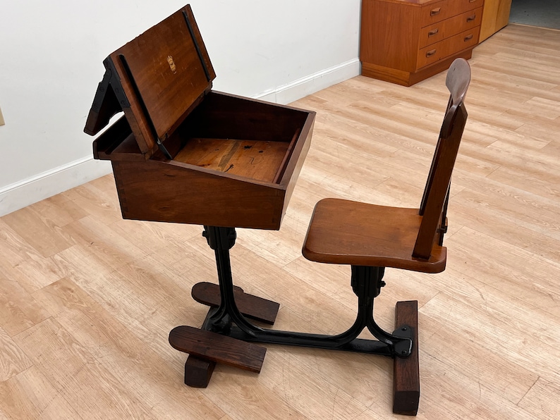 Mid Century School desk 1950s image 9