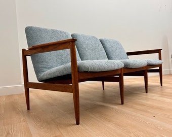 Mid Century Sofa by Svend Eriksen for Glostrup