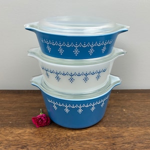 Vintage Pyrex &quot;Snowflake Blue&quot; Bake Serve & Store Set, 6 Piece Casserole Set