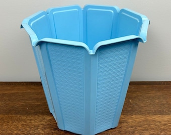 Vintage Baby Blue Textured Basket Weave Design Rubbermaid Trash Can MCM Waste Paper Basket 2945