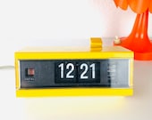 Vintage Copal Flip Clock Folding Numbers Alarm Clock, Yellow from the 70s, Model 227