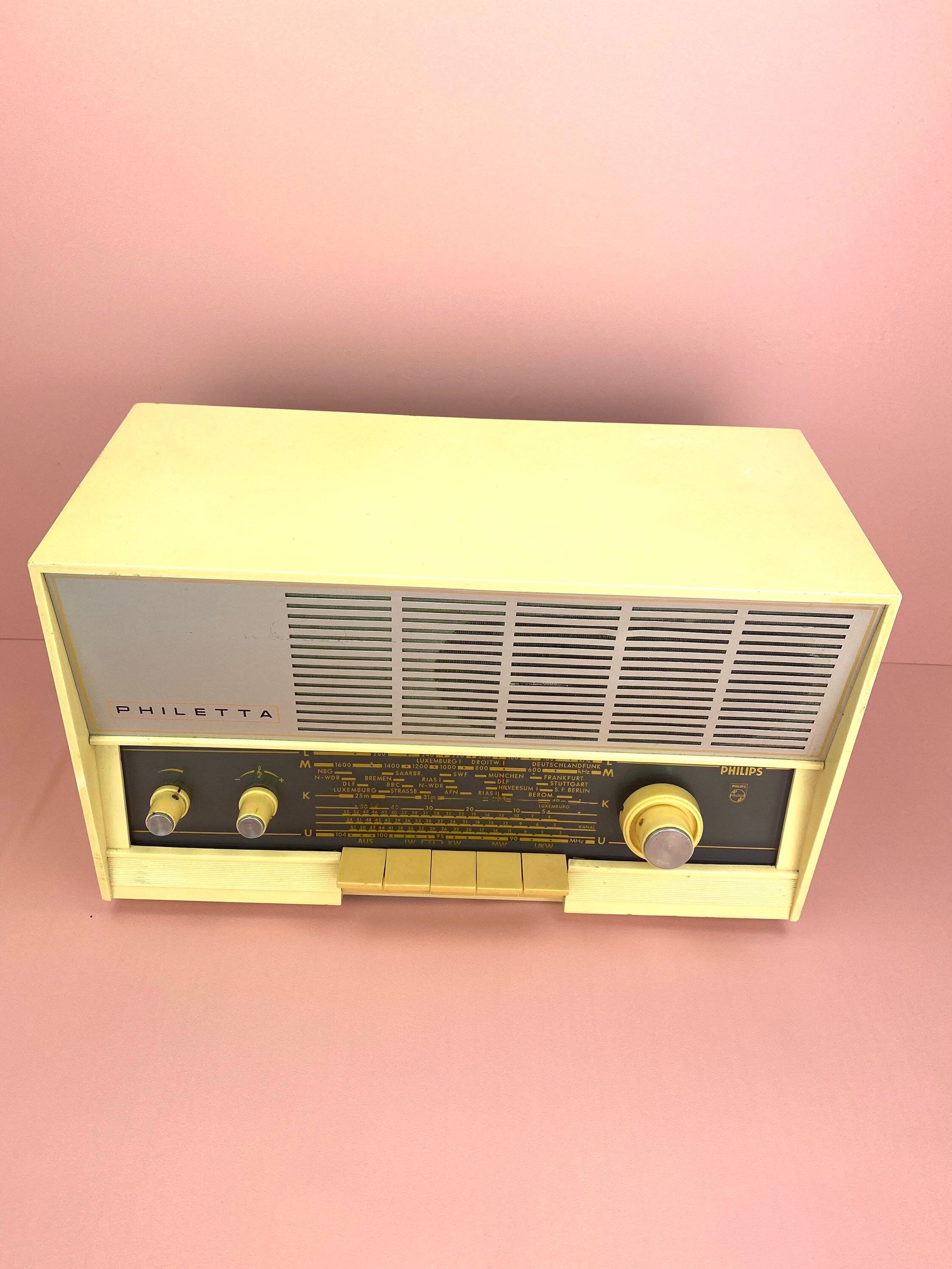 Mid Century Radio Philetta by Philips, Vintage Tube Radio Mid Century Radio Philetta by Philips, Vintage Tube Radio