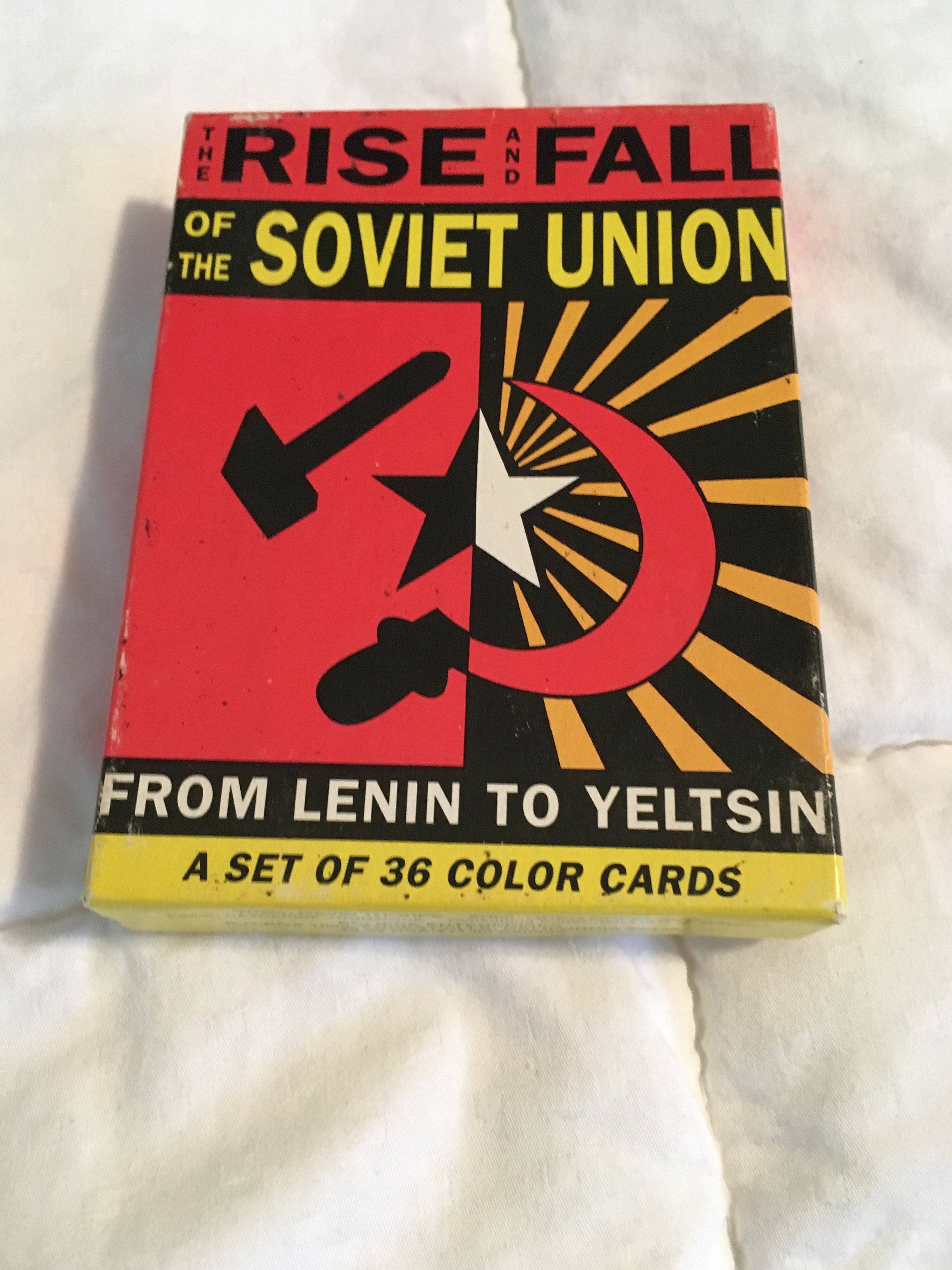 ヴィンテージトランプ　BACK TO THE USSR Soviet Union - the Rise and Fall - Trading Cards Set Vintage