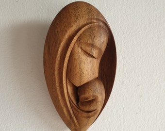 Holy Mary and Baby Jesus wood carving   5.00"