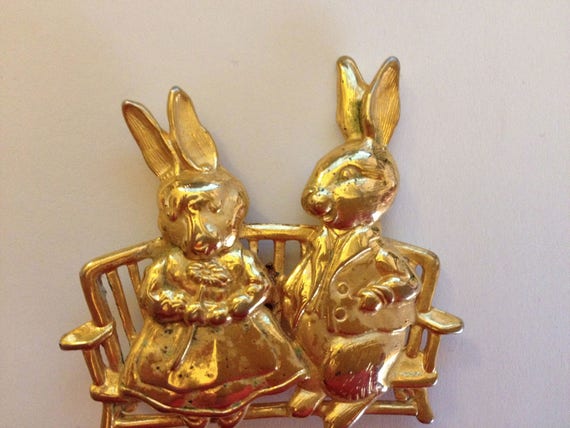 Vintage 1970s JJ (Jonette Jewelry) Gold Mr. & Mrs.