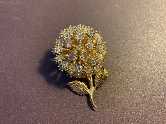 Vintage 1970s Gold & White Austrian Crystal Flower
