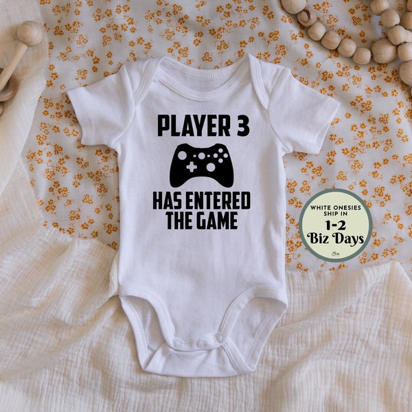 Player 3 Has Entered the Game Onesie - Coming Soon Baby Bodysuit - Pregnancy Announcement Baby Announcement - Pregnancy Reveal Video Gamer