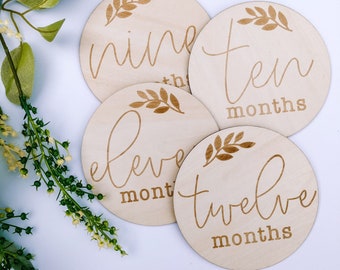 baby milestone gifts