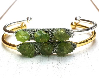 Raw Peridot Cuff Bracelet, August Birthstone, Peridot Gemstone Jewelry, Energy Healing Bracelet, Boho Bracelets, Gifts For Women