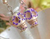 Sugar skull earrings, Purple Queen, Day of the Dead earrings, Halloween jewelry, dia de los Muertos, all saints day. Skull jewelry