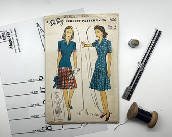 Du Barry 5606 Vintage 40s Uncut Sewing Pattern, Size 14 | 1943 Misses' Two Piece Dress |