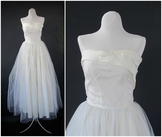 white 50s dress