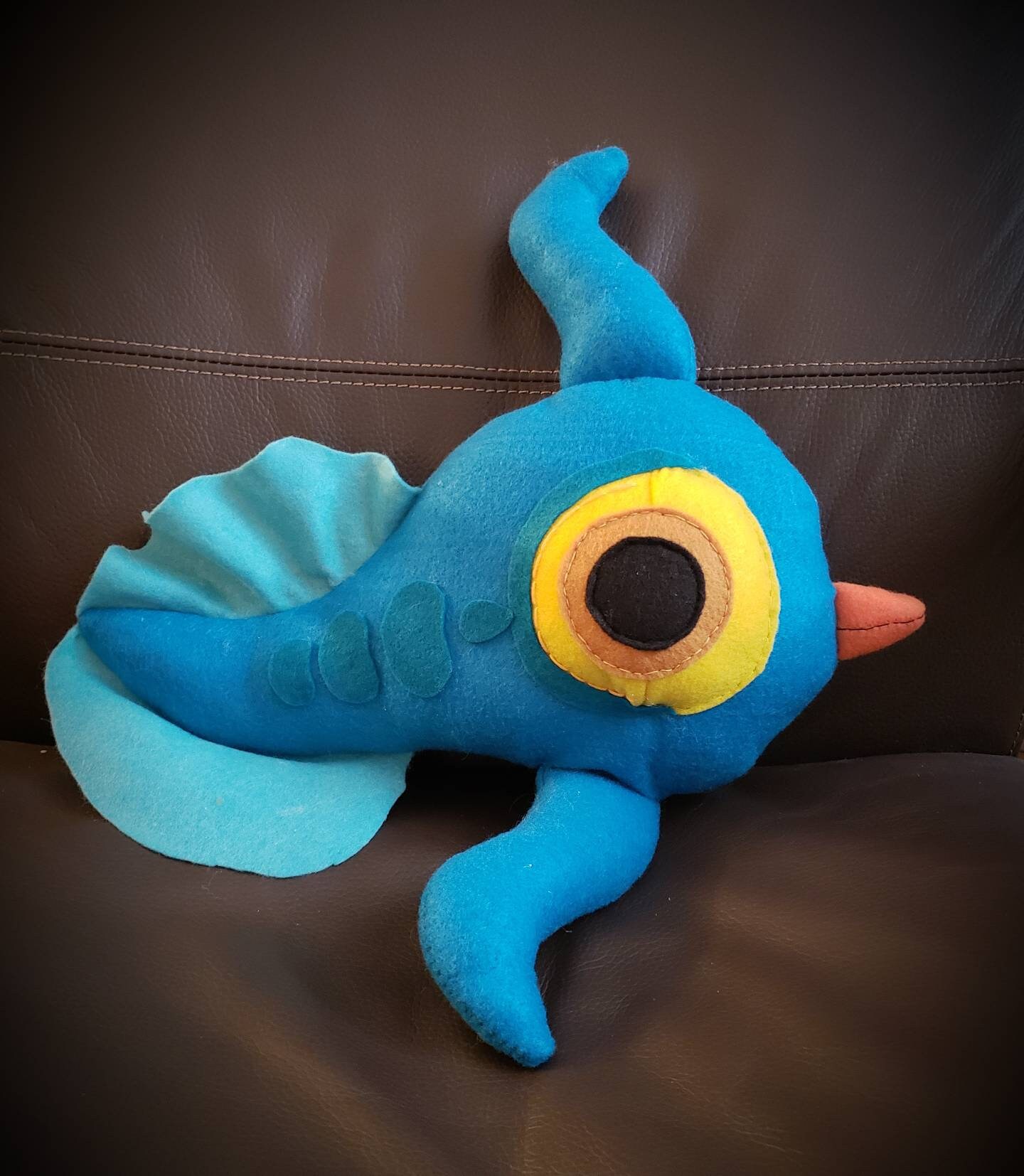 peeper plush