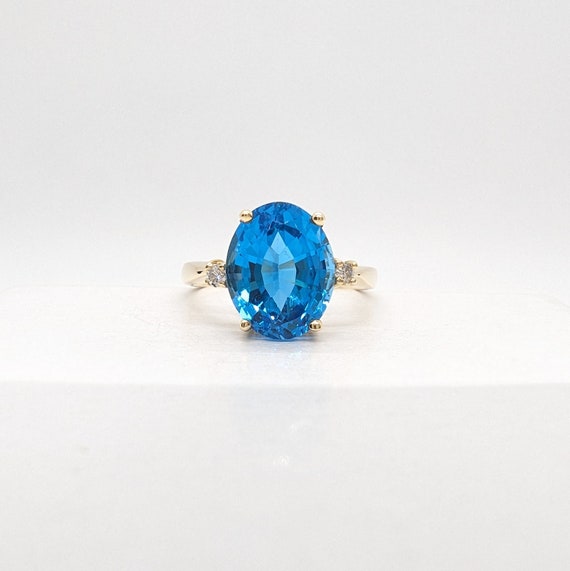 14K Yellow Gold Oval 3CT Swiss Blue Topaz and Dia… - image 1