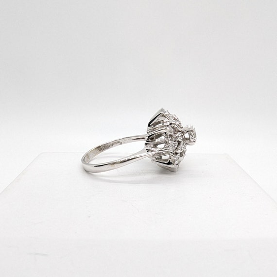 14k White Gold 1/6 TCW Snowflake Diamond Ring Siz… - image 3