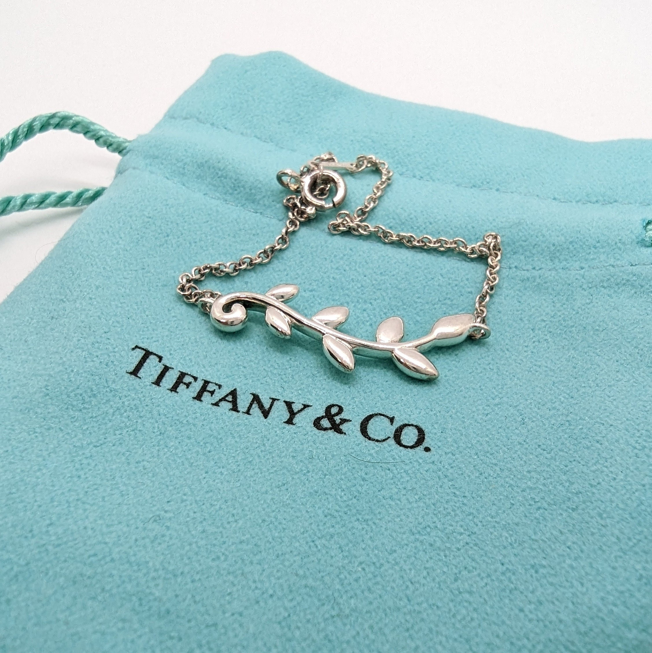 Tiffany & Co Paloma Picasso Olive Leaf Vine Bracelet Sterling Silver 925 |  Estate Jewelry | Dainty Necklace | Gift For Her | Ready To Ship