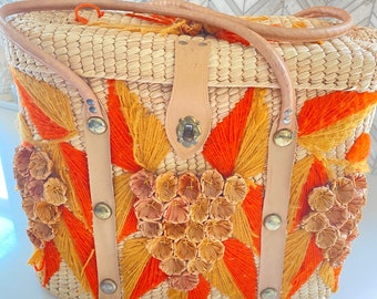 Vintage Woven Bag, Orange and Yellow Embroidery, Straw Flowers, Clasp, Made in Mexico, Vintage Tourist Purse, Tote