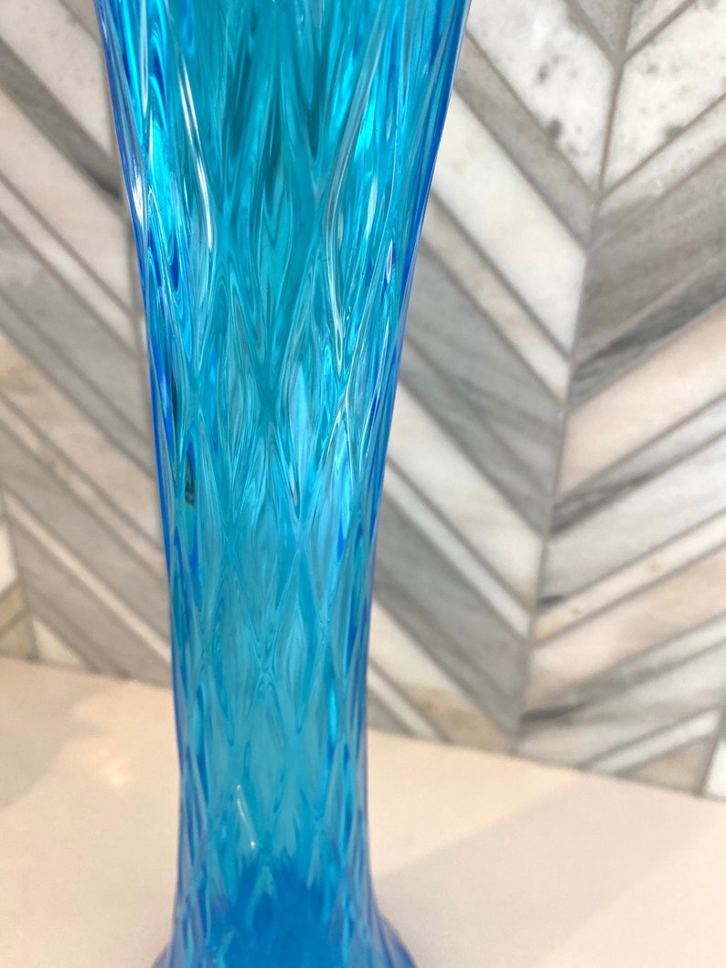 Vintage Jefferson Glass Diamond and Thumbprint 228 Stretch Blue Vase image 4