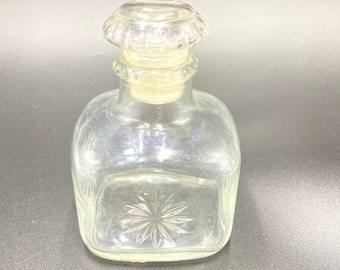 Vintage Glass Apothecary "Lavoris" Mouthwash Bottle with Stopper, Clear Glass Jar, 8 oz. Bathroom, Kitchen, Display, Vintage Glassware