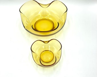 Anchor Hocking Amber Glass Chip and Dip Bowls, Serving Bowls, Vintage Retro Honey Gold Glassware