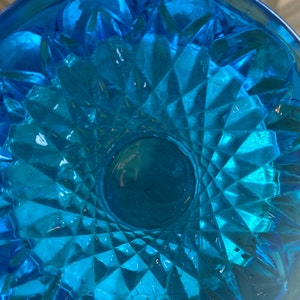 Vintage Jefferson Glass Diamond and Thumbprint 228 Stretch Blue Vase image 6