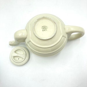 Bauscher Weiden Art Deco Teapot, D.R.P., Cream Off White, Tea Pot, Made in Germany, Vintage Mid Century Coffee Tea, Kitchenware image 5