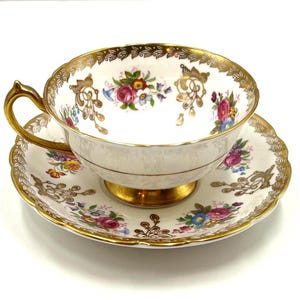 Paragon Majesty the Queen - Etsy