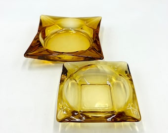 Vintage 80s Anchor Hocking Ashtrays, Amber Gold Glass, Set of 2, Thick Square Glass Ashtrays, Retro Glassware Ashtray