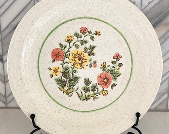Homer Laughlin Stoneware Dinner Plates, Yellow Orange Flowers, Green Band, Speckled Plate, Made in USA , 1978, Vintage Retro Dinnerware