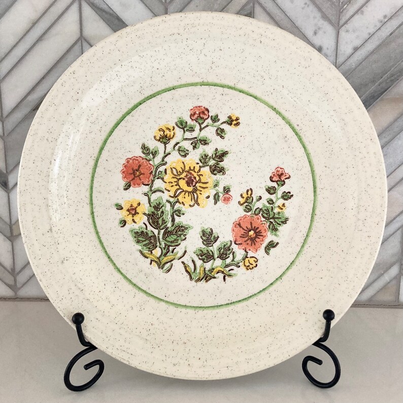 Homer Laughlin Stoneware Dinner Plates, Yellow Orange Flowers, Green Band, Speckled Plate, Made in USA , 1978, Vintage Retro Dinnerware image 1