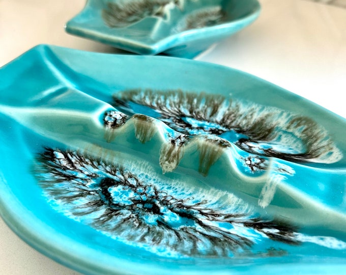 Funky Retro MCM Ceramic Drip Glaze Ashtray, Turquoise Blue, Gray