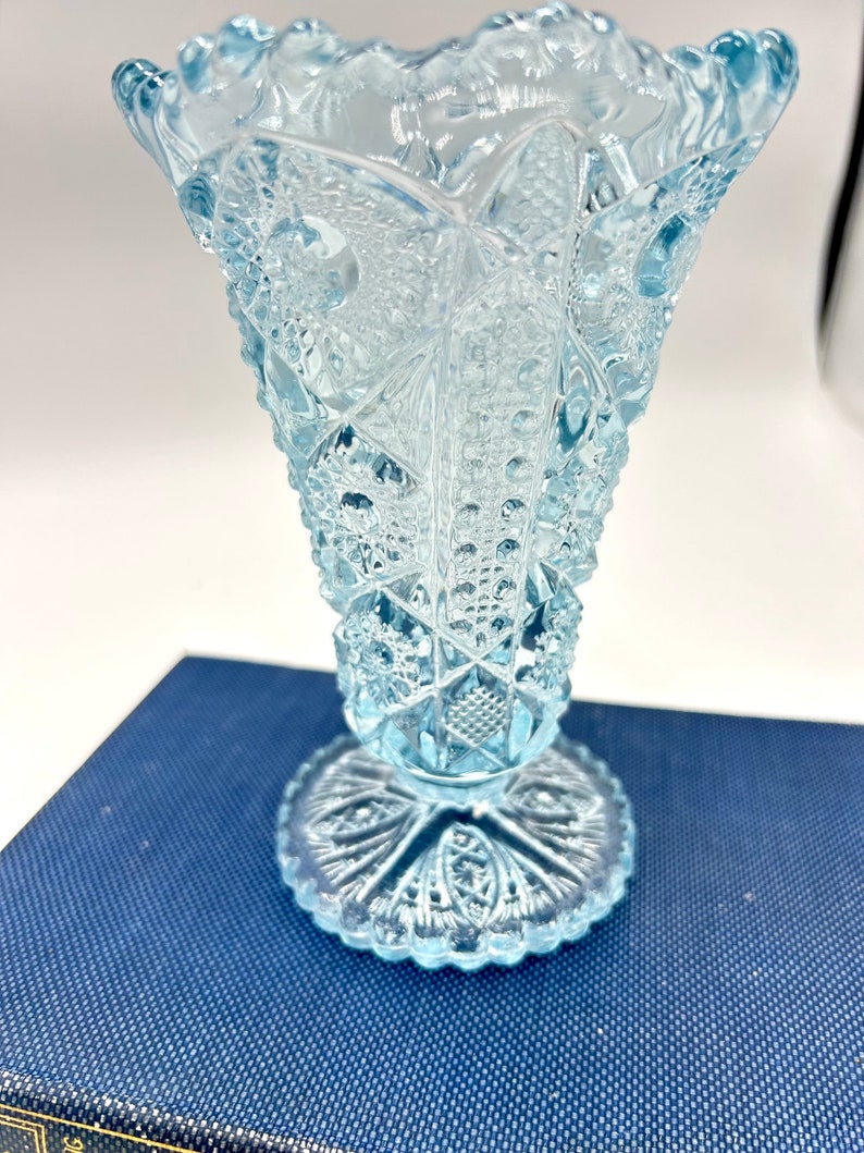 Vintage Imperial Glass Ice Blue Vase, Hobstar with Sawtooth Rim, Cut Glass Footed Vase, MCM 50s Glassware image 4