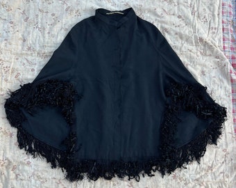 Antique 1900s Victorian Mourning Cape // Shawl With Fringe Edge