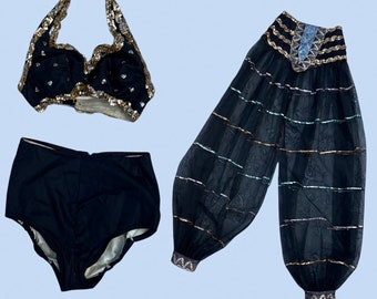 1930- // 1940-talet Vintage 3-delad burlesk showgirl-kostym med bikini-bh + trosor + harembyxor