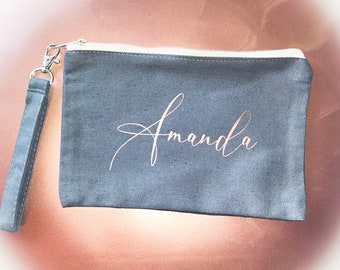 Canvas wristlet/Grey wristlet/Personalized wristlet/Personalized make-up bag/Birthday gift/monogram wristlet/gifts for her/personalized bag