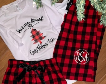 Christmas family shirts, Buffalo Plaid,Christmas Eve family shirts,Rocking Around Xmas tree, Gift ideas, Merry Christmas Filthy Animal